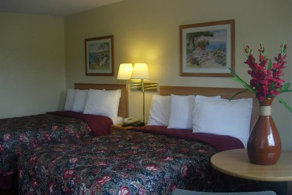 WESTERN INN AND SUITES DOUGLAS (Douglas)
